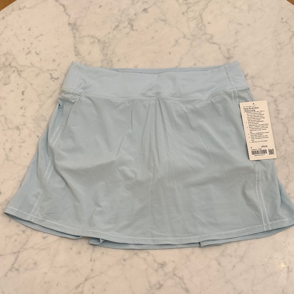 lululemon athletica Dresses & Skirts - Lululemon Pace Rival Skirt Extra Long Size 8 Blue